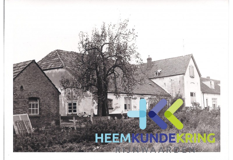 Kosterstraat nr.3-4-5-6- pannerden sloopwoningen 1968 (3)